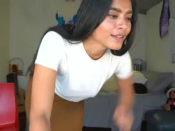 Freechat daniisla on Chaturbate