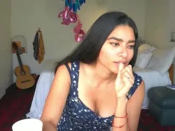 Freechat daniisla on Chaturbate