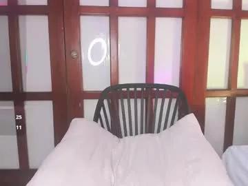 Daphnebridge from Chaturbate