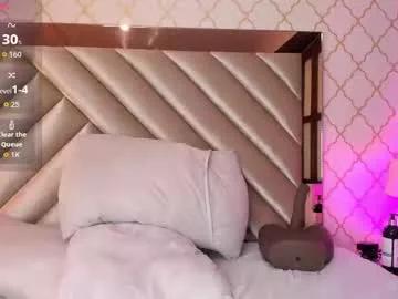 Daphnebridge from Chaturbate