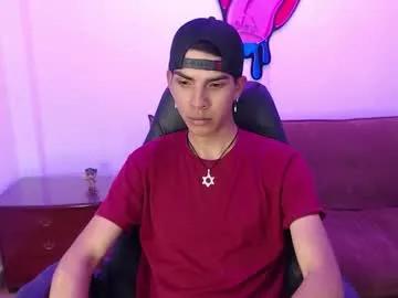 Freechat david_925_ on Chaturbate