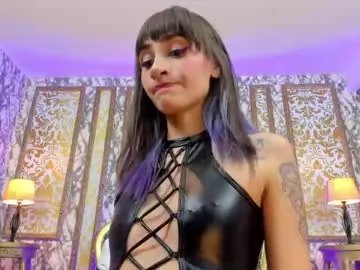 electraraptiss on Chaturbate 