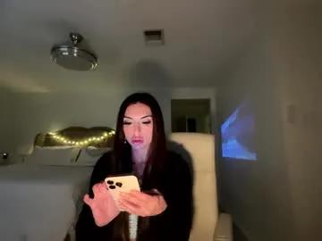 ella_ella_ella_ay from Chaturbate is Freechat