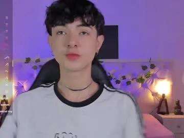 elliot_younng from Chaturbate
