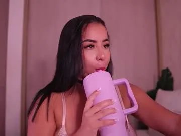 emiily_bell on Chaturbate 