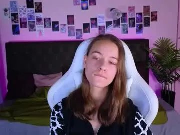 Freechat emma_chaser on Chaturbate