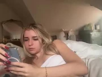 emmangel on Chaturbate 