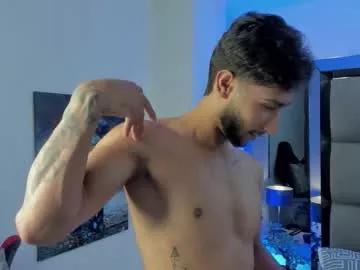 emmet_collins from Chaturbate