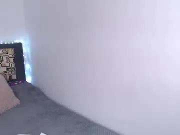 Freechat emmi_0 on Chaturbate