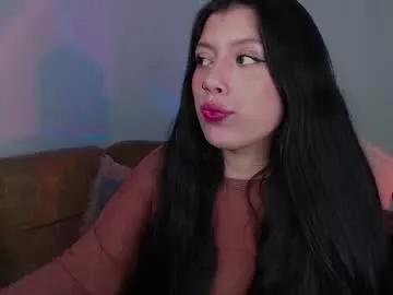 Freechat emmi_0 on Chaturbate
