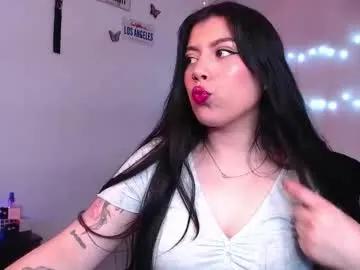 Freechat emmi_0 on Chaturbate