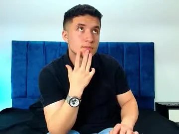 Freechat ethanconnor_ on Chaturbate