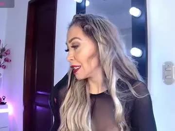 evelynagrey from Chaturbate
