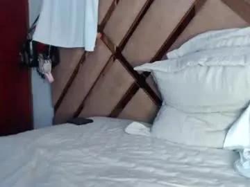 Freechat eyshaexotii on Chaturbate
