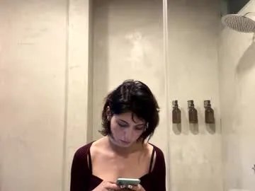 Freechat fairywhore on Chaturbate