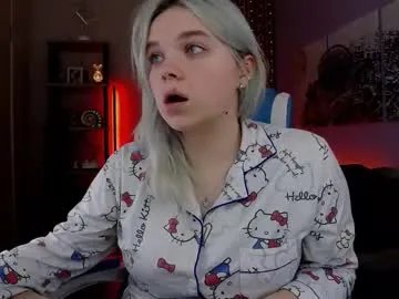 Freechat fancybella on Chaturbate