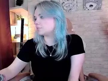 Freechat fancybella on Chaturbate