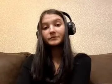 Freechat faustinabartosh on Chaturbate