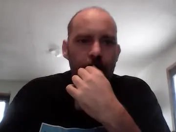 Freechat fireprince1977 on Chaturbate