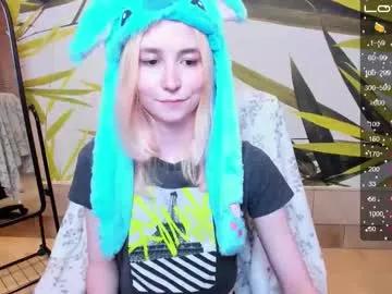 Freechat fleximona on Chaturbate