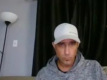Fouraide42 from Chaturbate