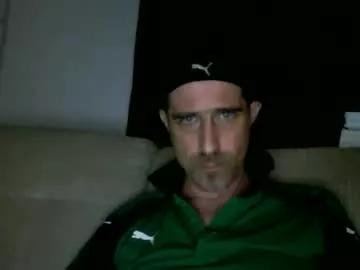 Fouraide42 from Chaturbate