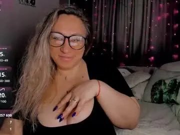 foxxxy__lady — #lovense #bigtits #milf #bbw #joi