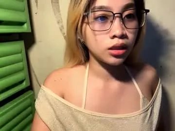genesistresvant — Goal: take off the top , Yuki here! Ramen or Pho? #new #shy #18 #teen #asian [68 tokens remaining]
