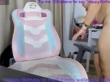 goddessjessica_roger on Chaturbate 