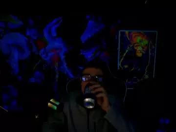 greenlungs8195 from Chaturbate