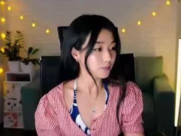 Freechat hannarosie on Chaturbate