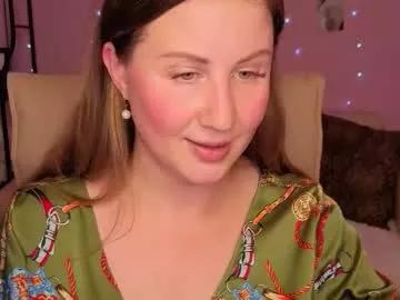 Helens_lov from Chaturbate