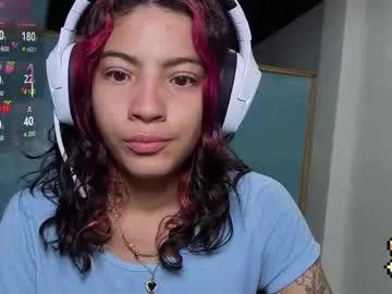 Freechat helia_n_amy on Chaturbate