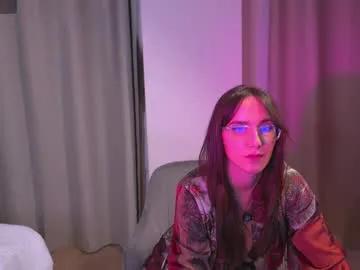 Freechat hell_lo on Chaturbate