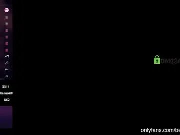 heyhotty1 on Chaturbate 