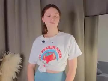 hollihurrigan — Cutie dance for u! Hello all! im Molly I'm glad to see you! #new #18 #shy #teen #smalltits [22 tokens remaining]