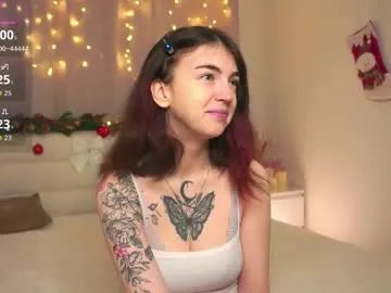 Freechat honeykadakia on Chaturbate