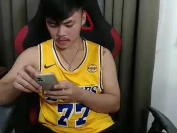 Freechat hot_emmanuel on Chaturbate