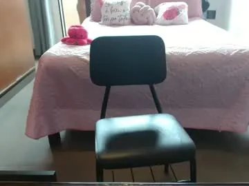 Freechat hot_wiffe on Chaturbate