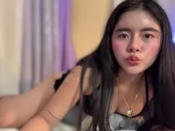 Freechat hotloveaxx on Chaturbate