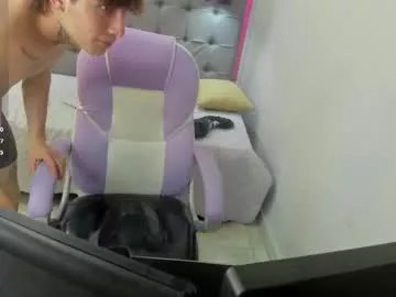 Freechat iancute_ on Chaturbate
