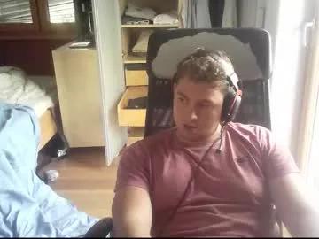 iloveyoutoo2000 on Chaturbate