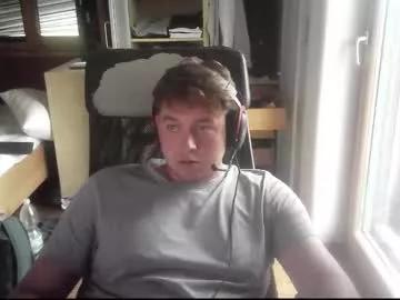 iloveyoutoo2000 on Chaturbate