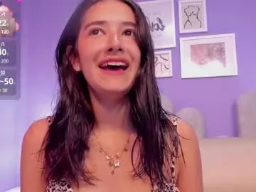 Freechat ivy_petit on Chaturbate