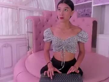 Freechat ivy_rae_xxx on Chaturbate