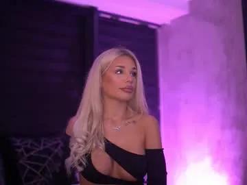 Ivyrowa from Chaturbate
