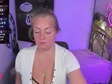jenniferlight on Chaturbate 