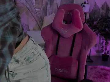 jennydens from Chaturbate
