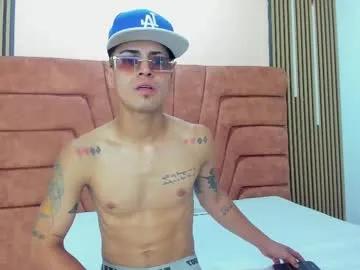 jowell_henao from Chaturbate is Freechat