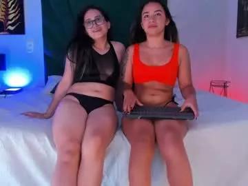 Freechat jules_n_gia on Chaturbate